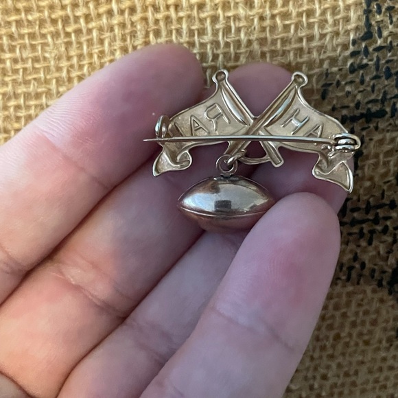 Vintage RaRa Football Pin Broach rah celebration - Picture 6 of 8